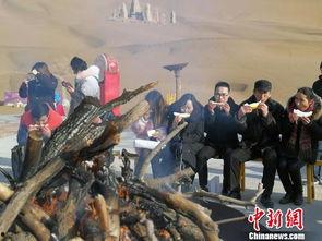 吃沙漠瓜的视频,揭秘沙漠瓜的独特魅力 第1张 吃沙漠瓜的视频,揭秘沙漠瓜的独特魅力 第1张